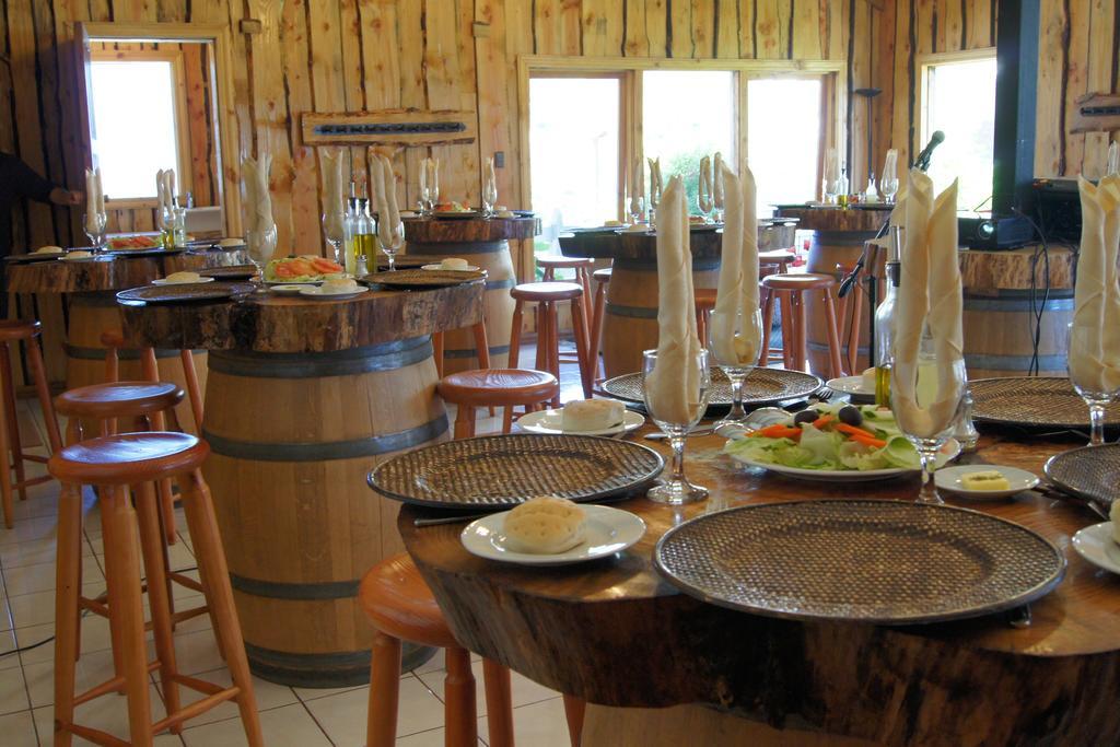פורטו ואראס Hotel Borde Lago מראה חיצוני תמונה