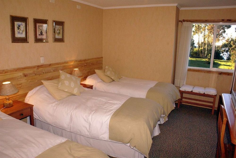 פורטו ואראס Hotel Borde Lago מראה חיצוני תמונה