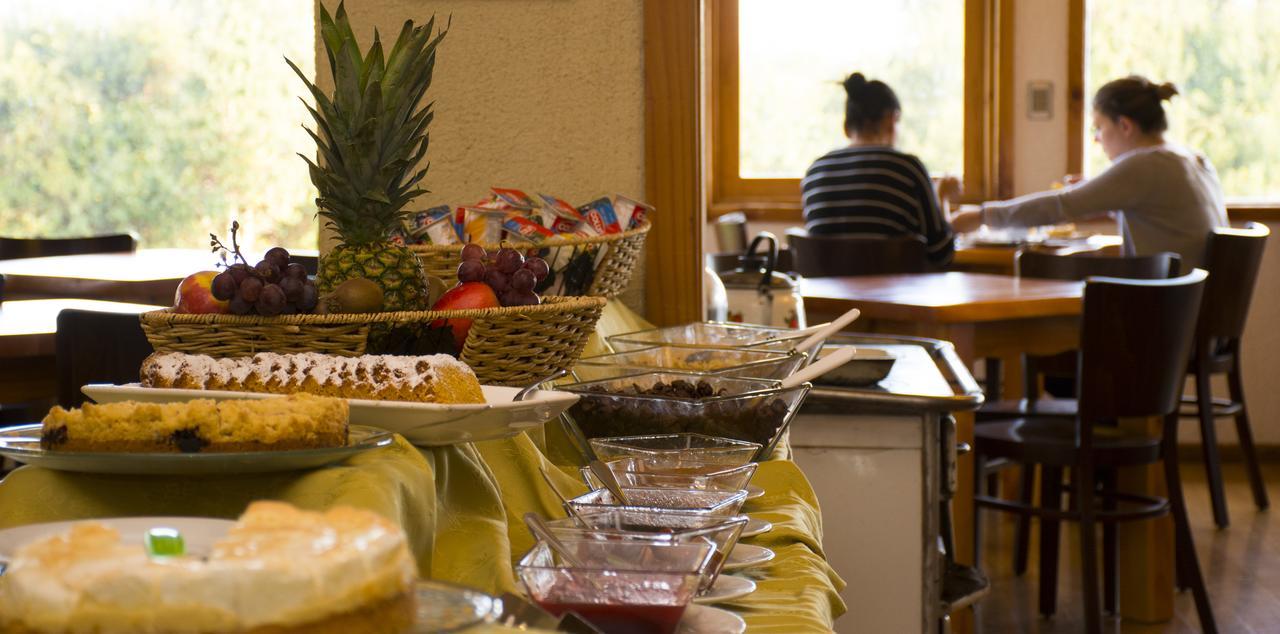 פורטו ואראס Hotel Borde Lago מראה חיצוני תמונה