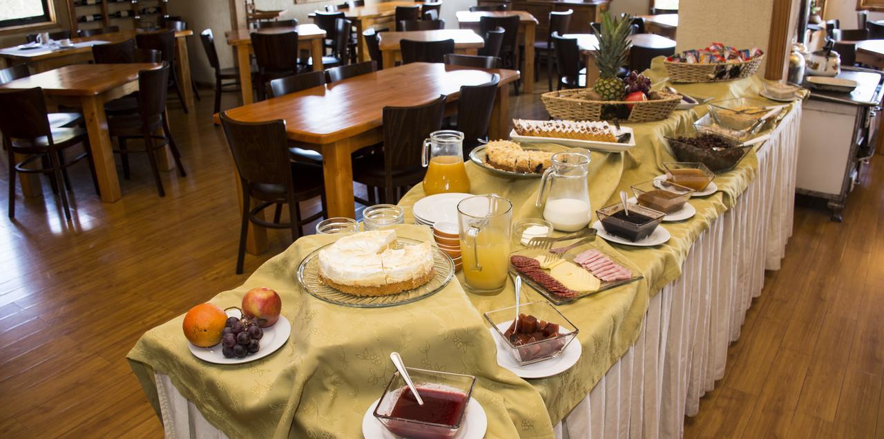 פורטו ואראס Hotel Borde Lago מראה חיצוני תמונה